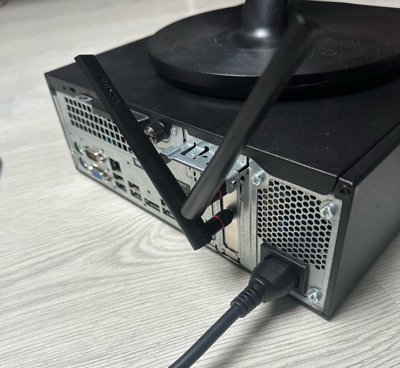 Complete set HP ProDesk 400 G3 SFF / Intel Core i5 / 8GB ram / Windows 11 /