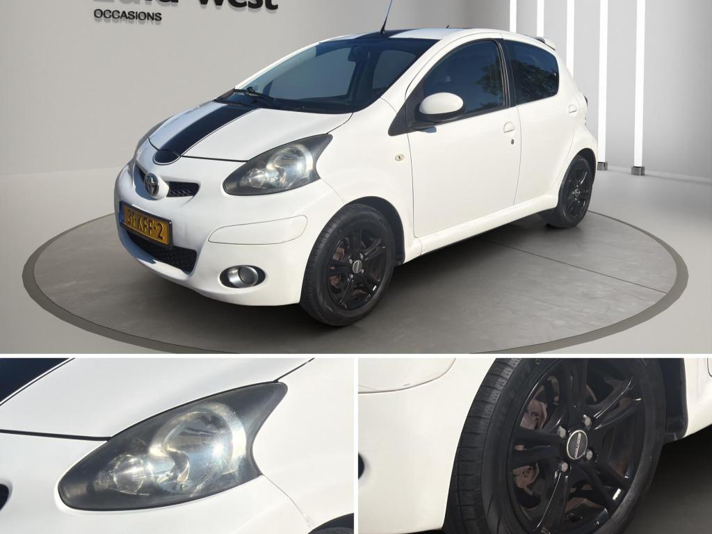 Toyota Aygo 1.0-12v xcite white airco 5 deurs leder