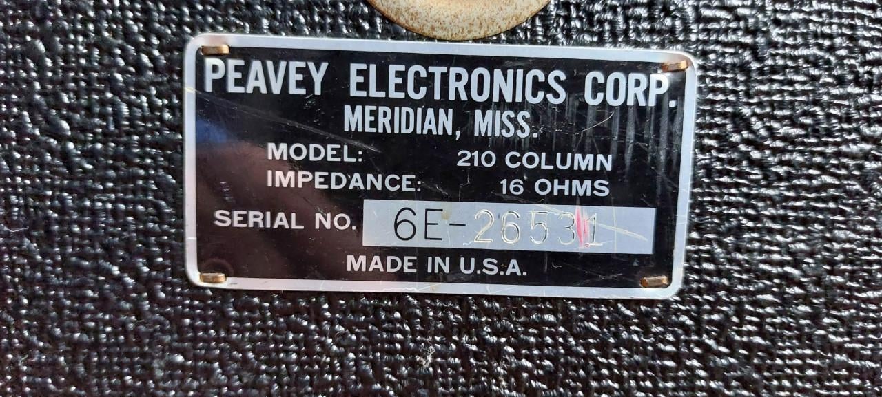 Peavey 210 Column 16 Ohm PA Speakers (Pair)