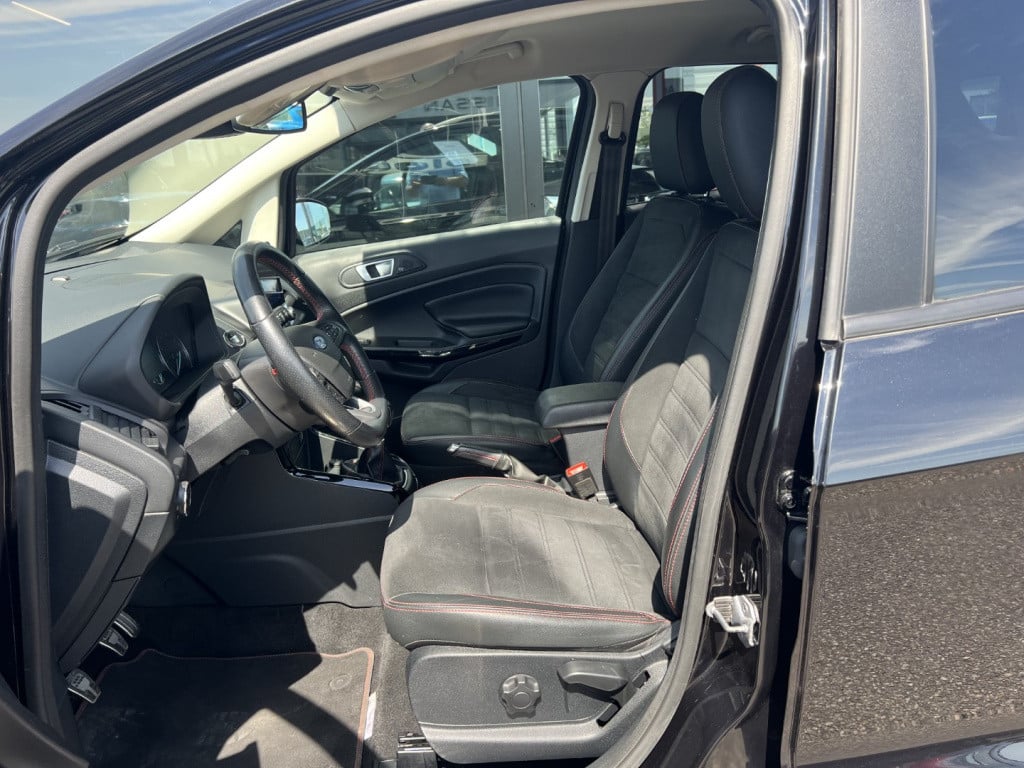 Ford Ecosport 1.0 ecoboost 125pk st-line black ,trekhaak , voorruitverwarmi