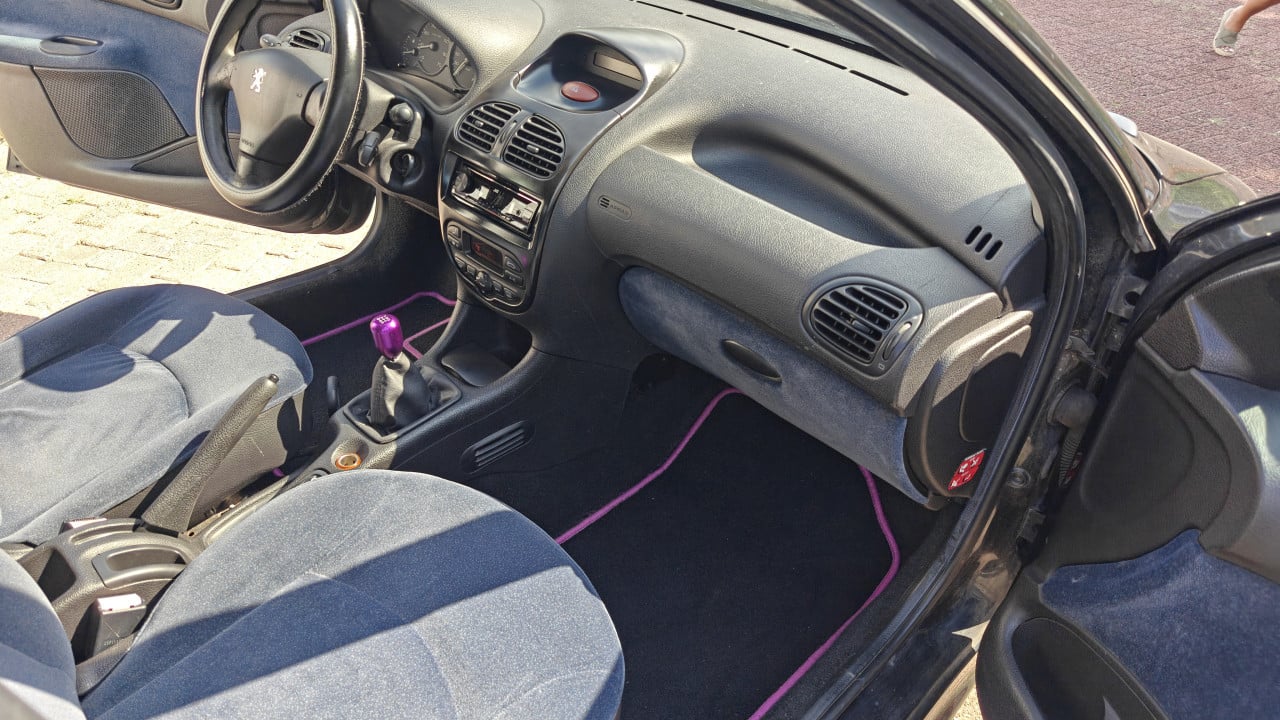 Peugeot 206 1.4 gentry 5deurs