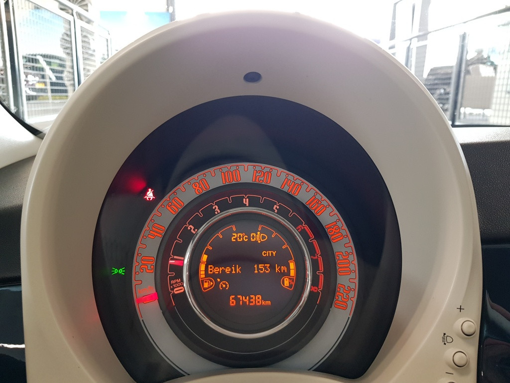 Fiat 500 hybrid lounge