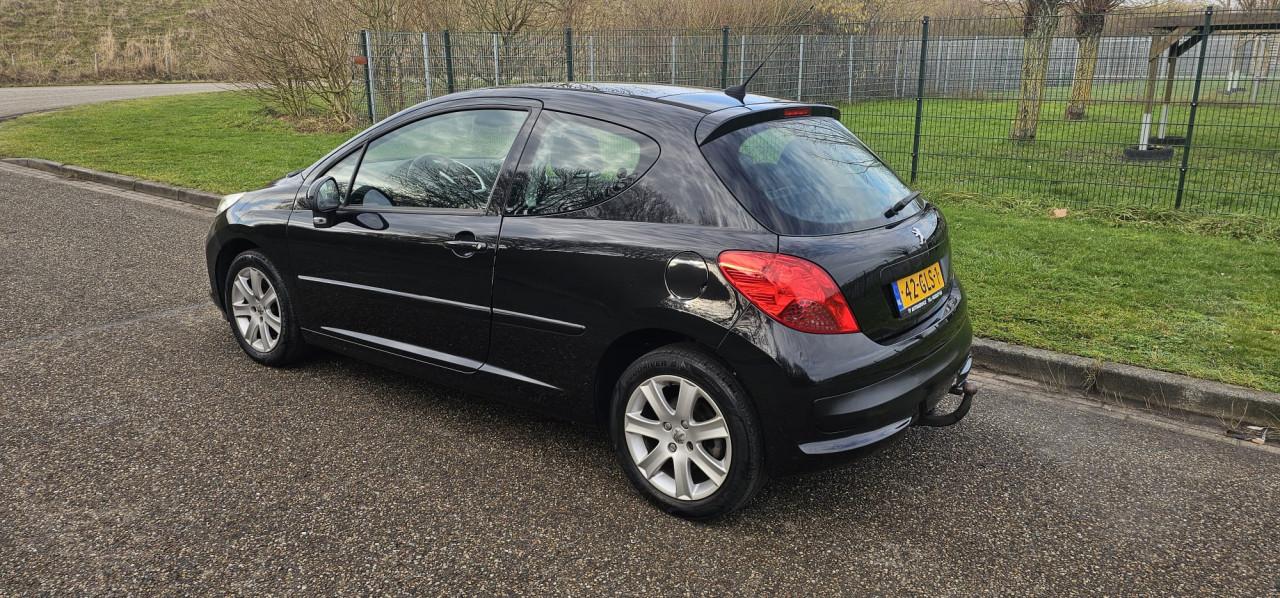 Peugeot 207 1.6 VTi XS Pack Pano Dak/Vol Met Slecht's 144851km!