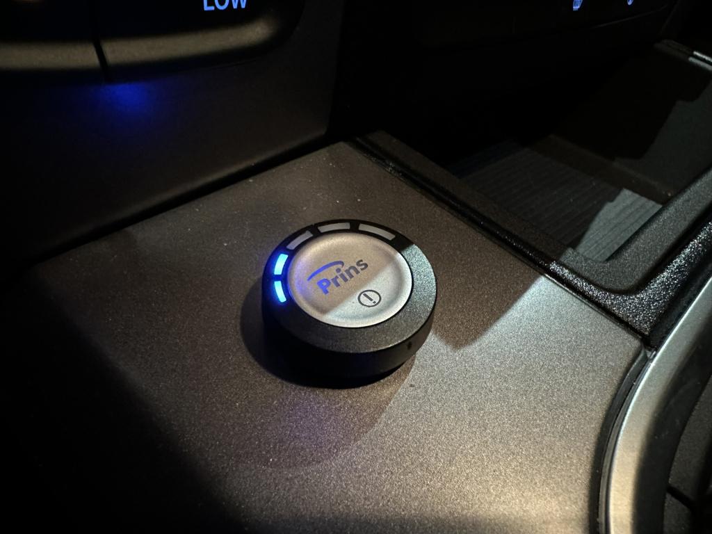 Dodge Ram 1500 5.7 v8 crew cab 5'7 *nl-auto*btw*leer*camera*prins lpg*