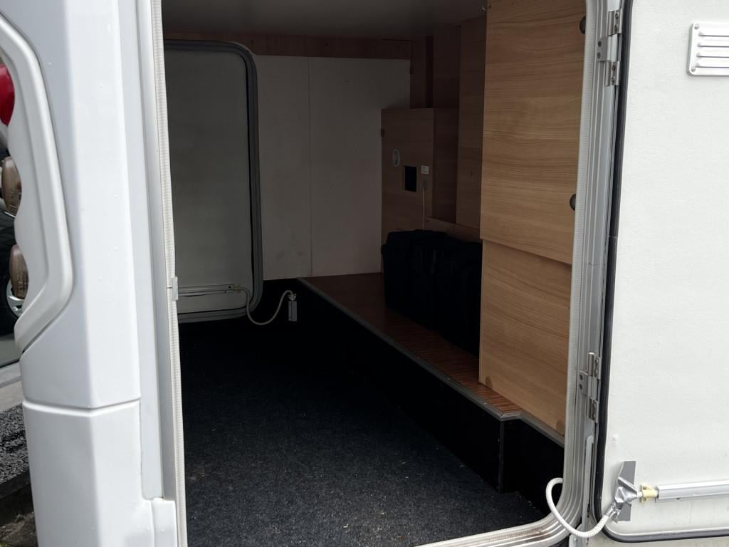 Fiat Ducato weinsberg 2.3 jtd r49 x250/2 | camera | luifel | grote garage |