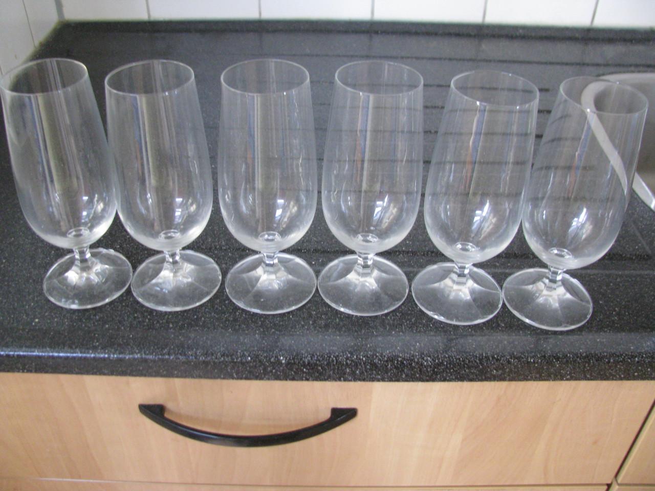 30 Delig Glasservies.