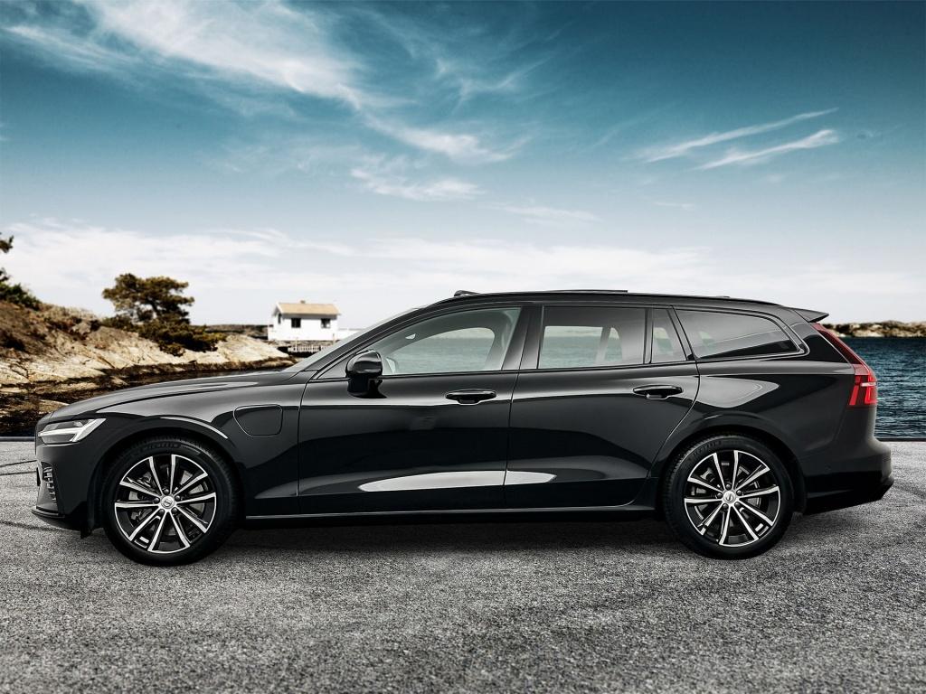 Volvo V60 t8 455pk recharge plus dark| pano| trekhaak| 360camera|