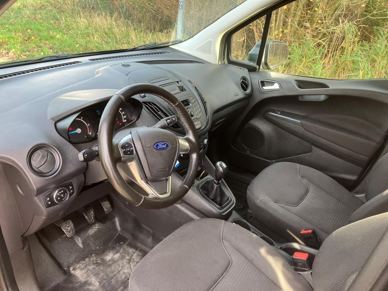 Ford Tansit Courier 1.5TDCI