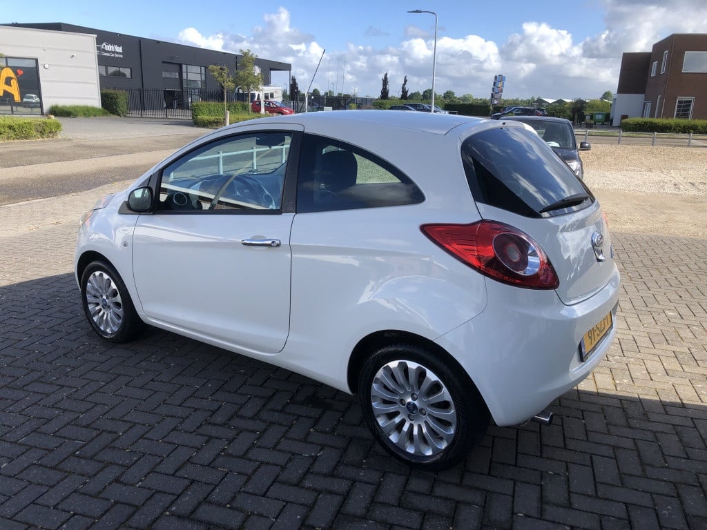 Ford KA 1.2 titanium x s/s