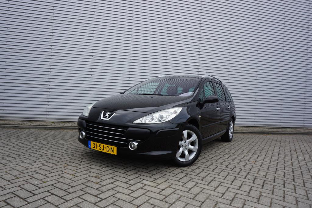 Peugeot 307 sw 1.6-16v griffe climate / cruise / pano / leder / parkeers. /