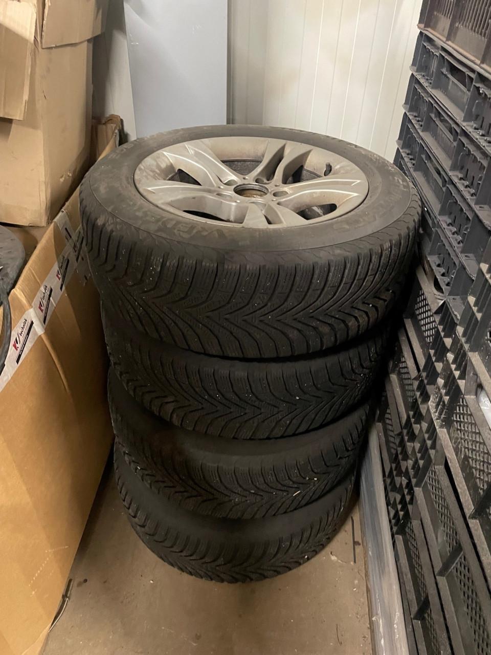 Velgen met winterbanden bmw 3 serie