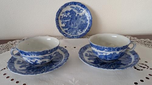 Antieke Delfts Blauwe kop en schotel met Kasteel en Molen