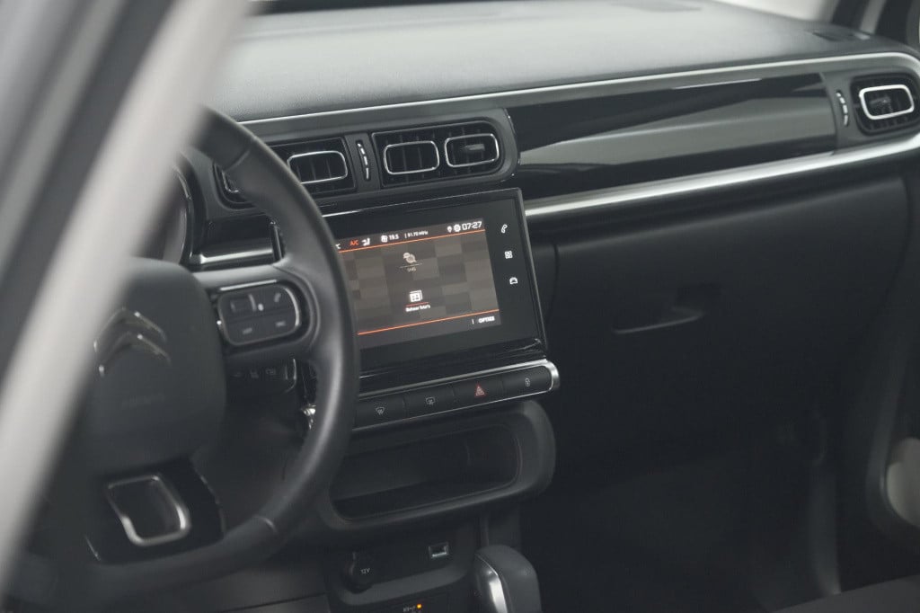 Citroen C3 puretech 110 eat6 feel edition | panoramadak | apple carplay | p