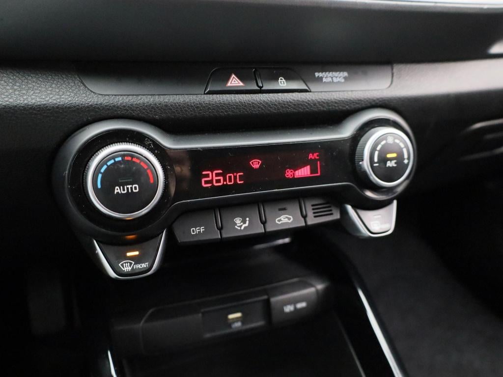 Kia Stonic 1.0 t-gdi mhev dynamicplusline | lmv | navigatie | parkeer senso