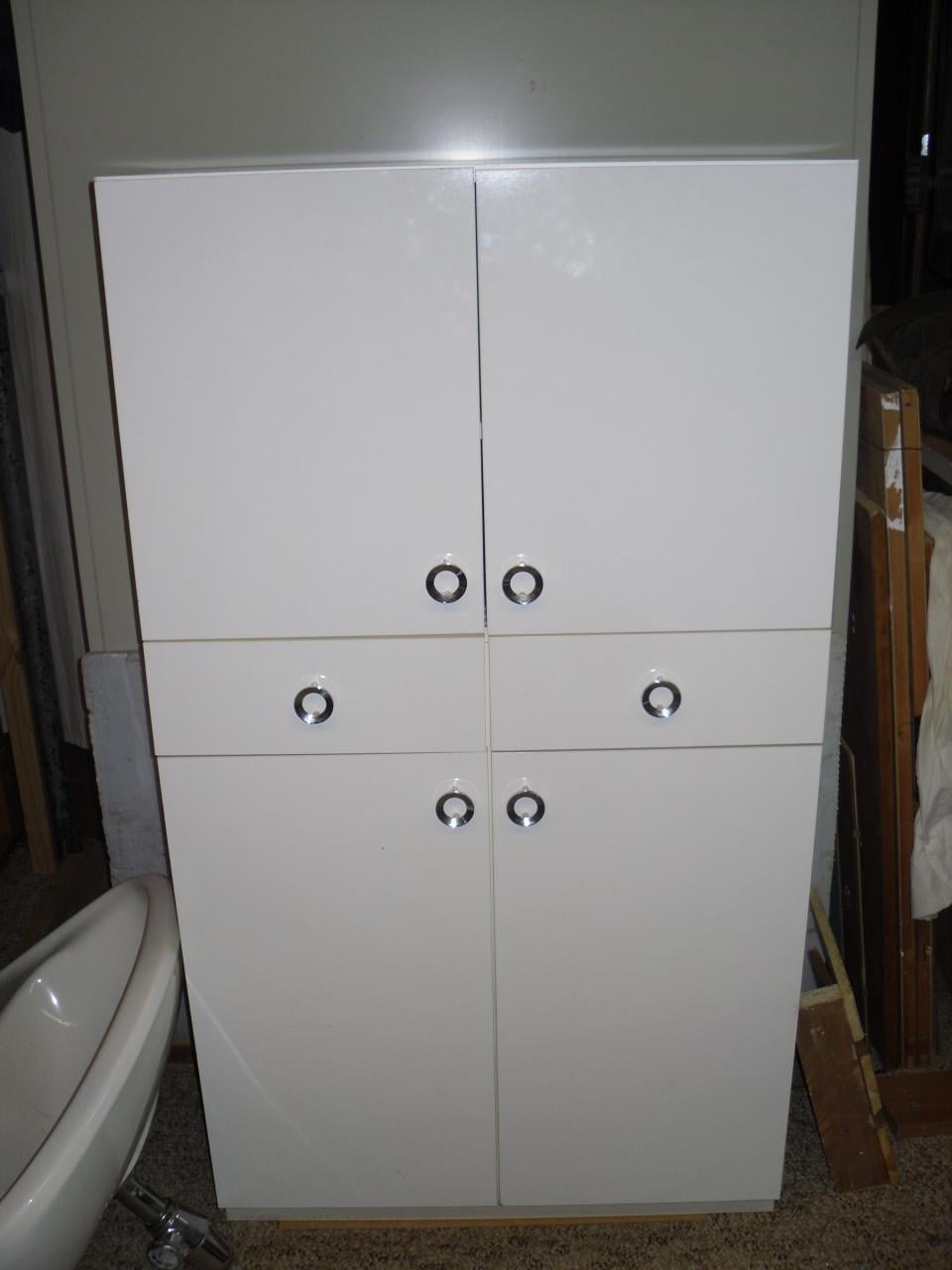 Kast