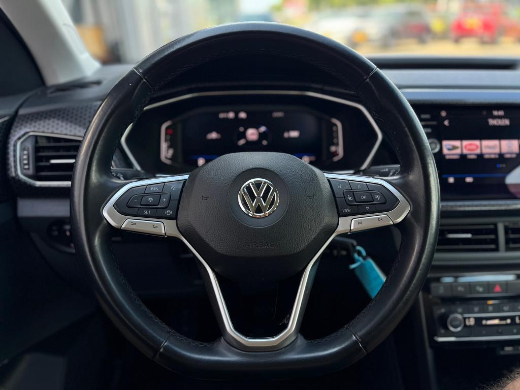 Volkswagen T-cross 1.0 tsi style * virtual cockpit * stoelverwarming * carp