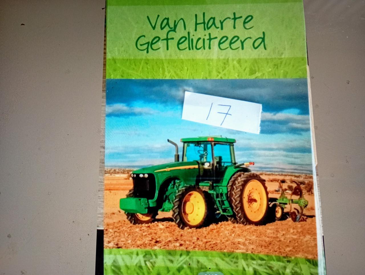 169 nieuwe felicitatiekaarten tractoren
