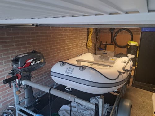Quicksilver 240 airdeck met 5 pk tweetakt zgan