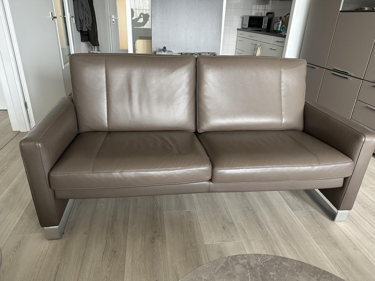 Mooie lederen bank - kwaliteitsleer - bruin