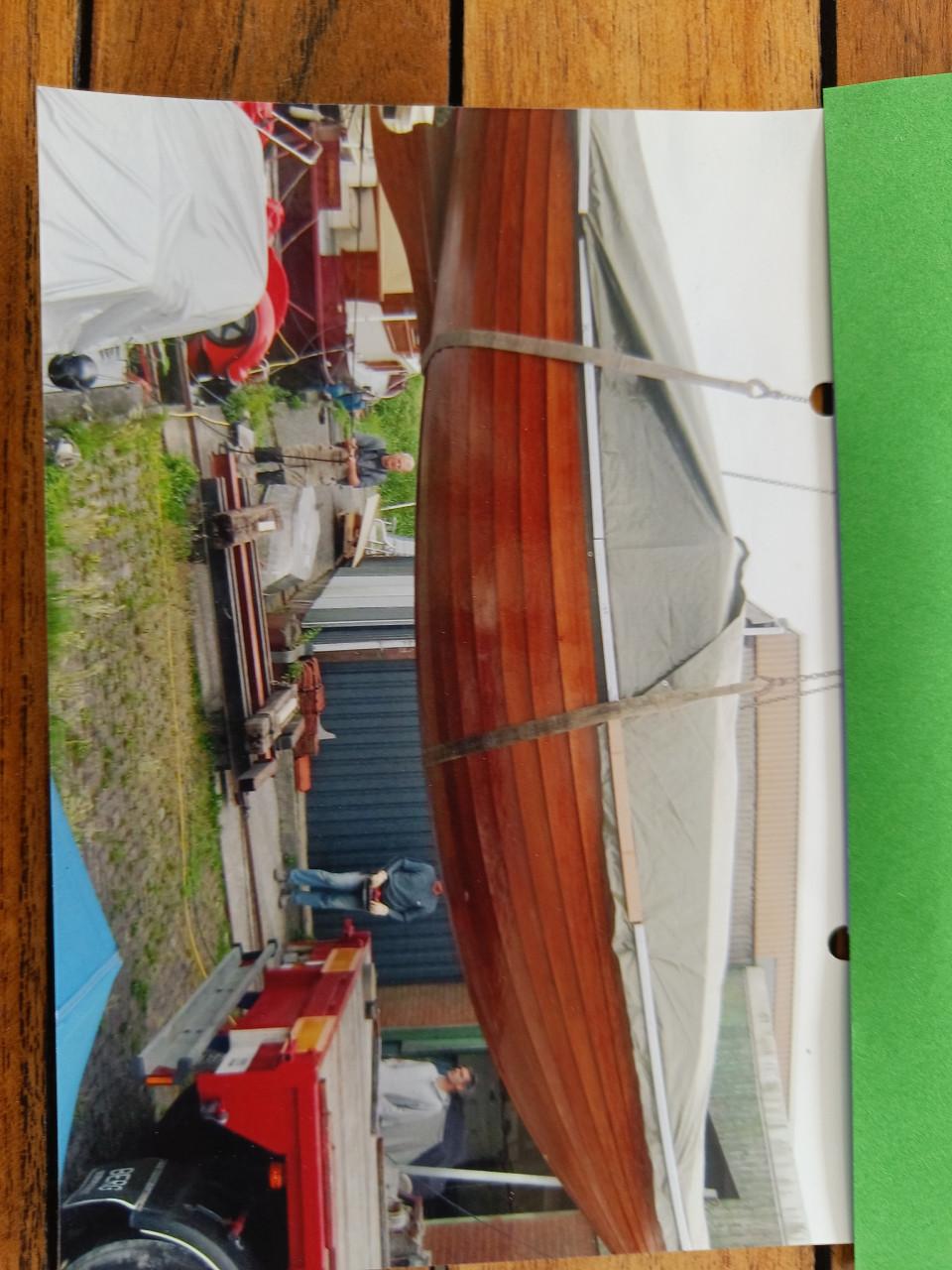 Teak houten moter vlet