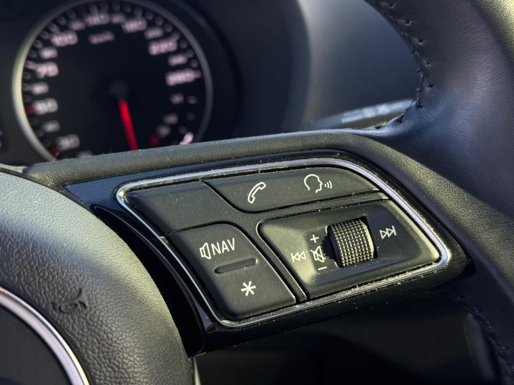 Audi Q2 30 tfsi sport edition* black pack * stoelverwarming * keyless