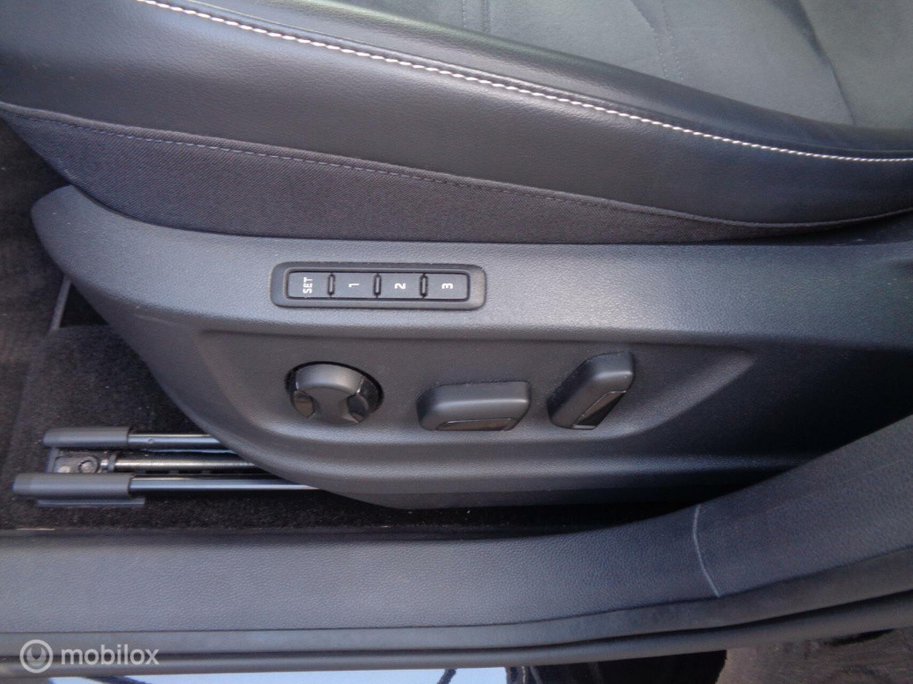 Seat Ateca 1.5 tsi xperience/led/airco/ecc/trekhaak/virtual dash/dsg-7/appl