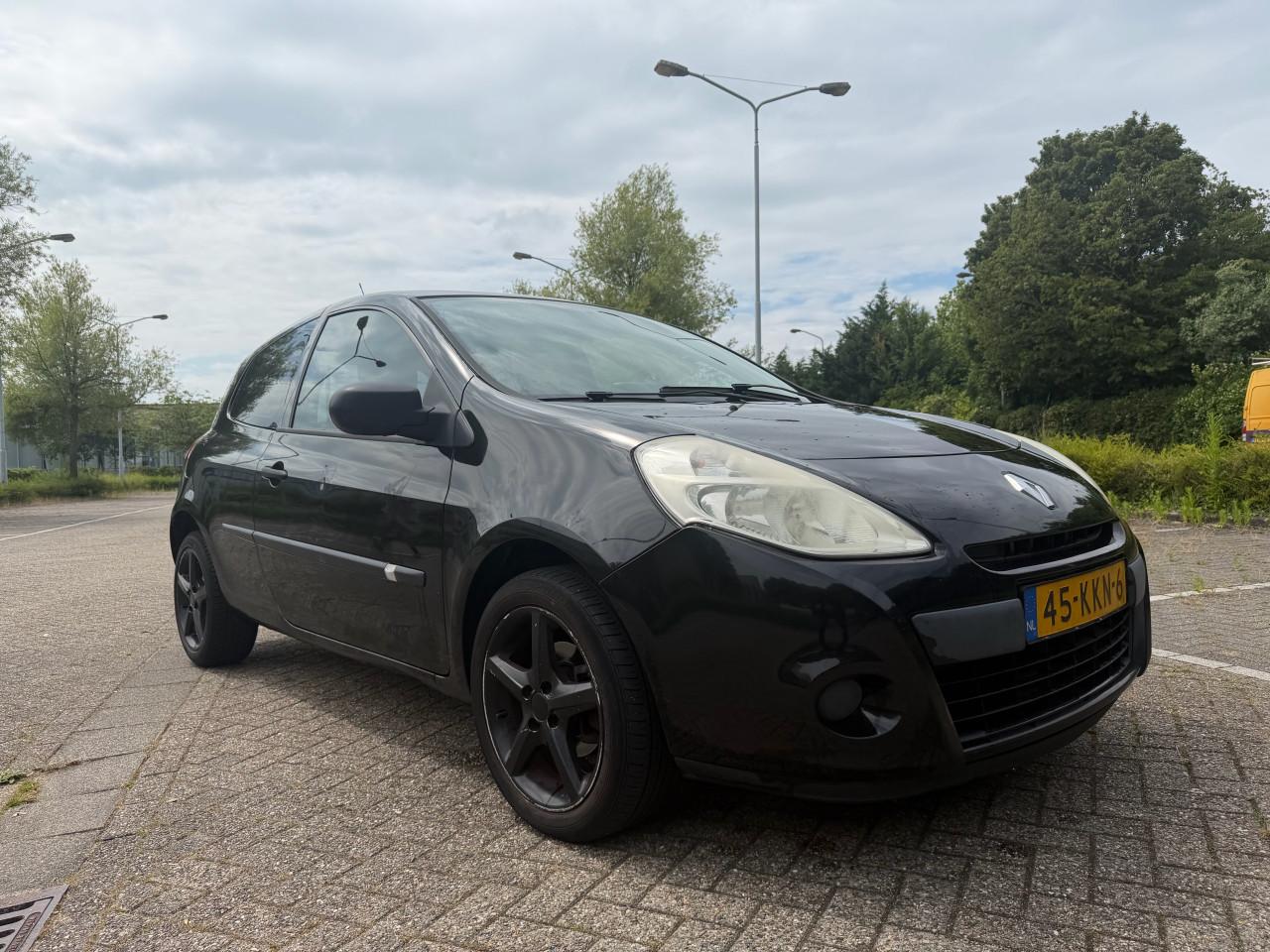 Renault Clio 1.2 TCe Special Line |Nap | Navi | Airco | Volle jaar apk