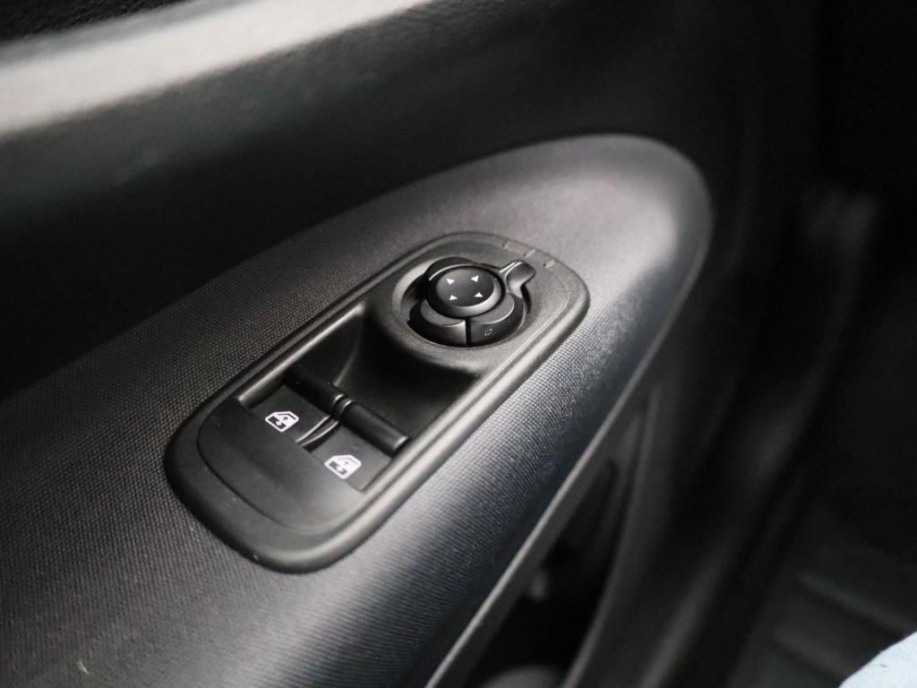 Fiat 500 icon 42 kwh | automaat | parkeer sensoren | navigatie | virtual co