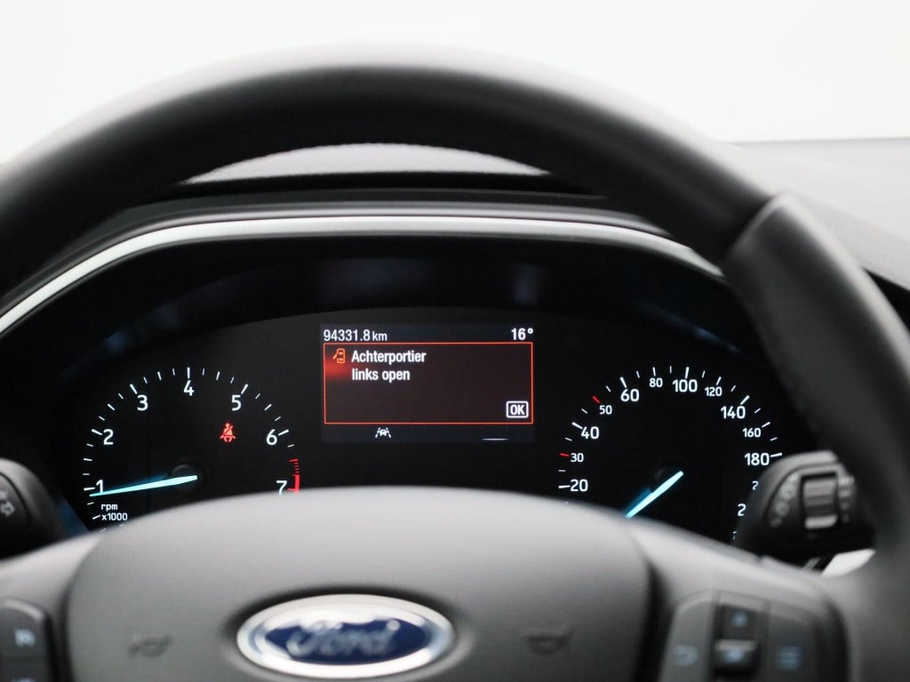 Ford Focus wagon 1.0 ecoboost hybrid trend edition business | lmv | camera 