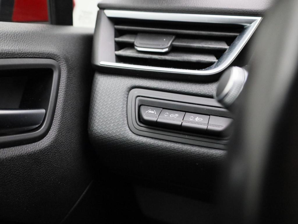 Renault Clio 1.6 e-tech hybrid 140 zen | automaat | parkeer sensoren | navi