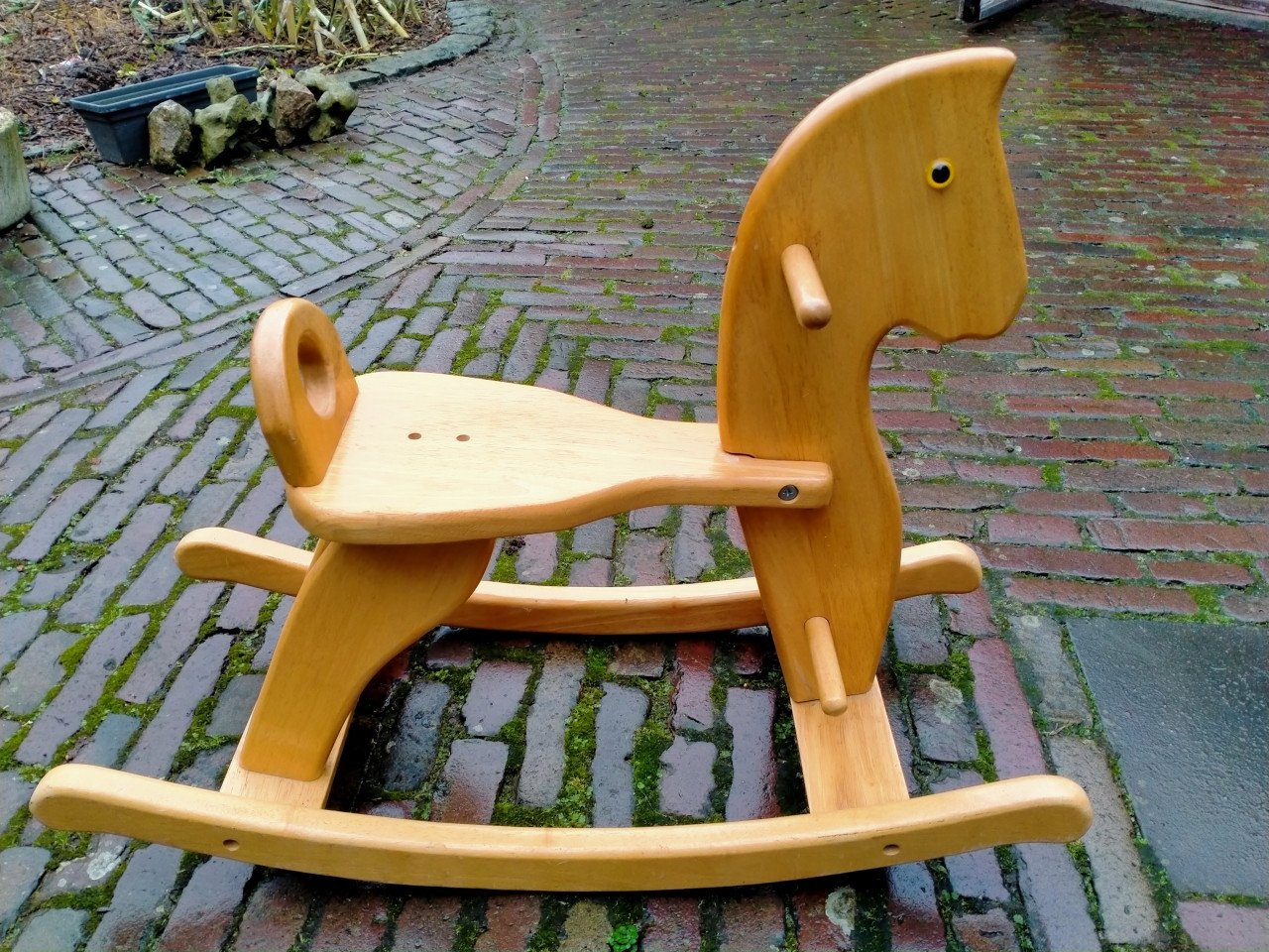 Houten hobbelpaard