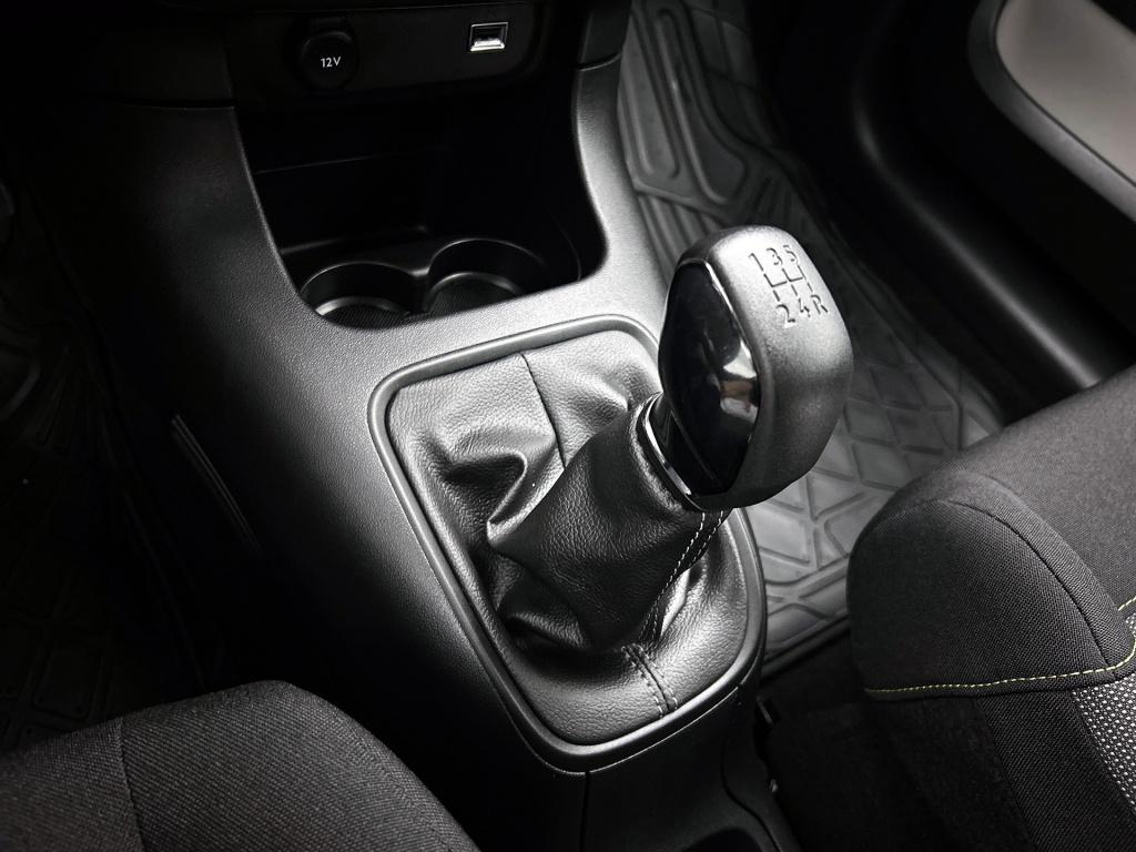 Citroen C3 82 pk shine | rijklaar | trekhaak | parkeersensoren | apple carp