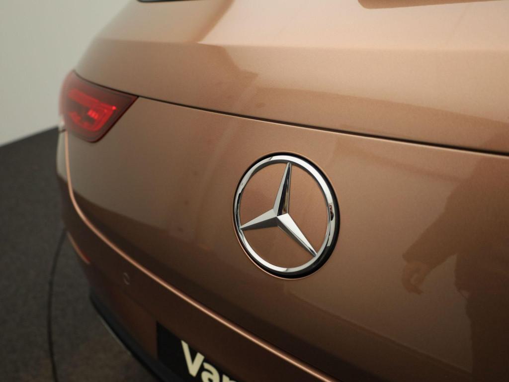 Mercedes-Benz Cla shooting brake 250 e amg line | automaat | stoel verwarmi