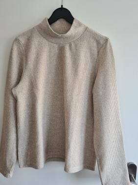 Amisu licht beige / ecrukol trui  Maat L