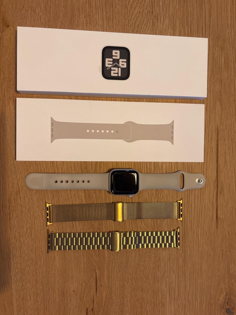 Apple watch SE 40 mm Starlight