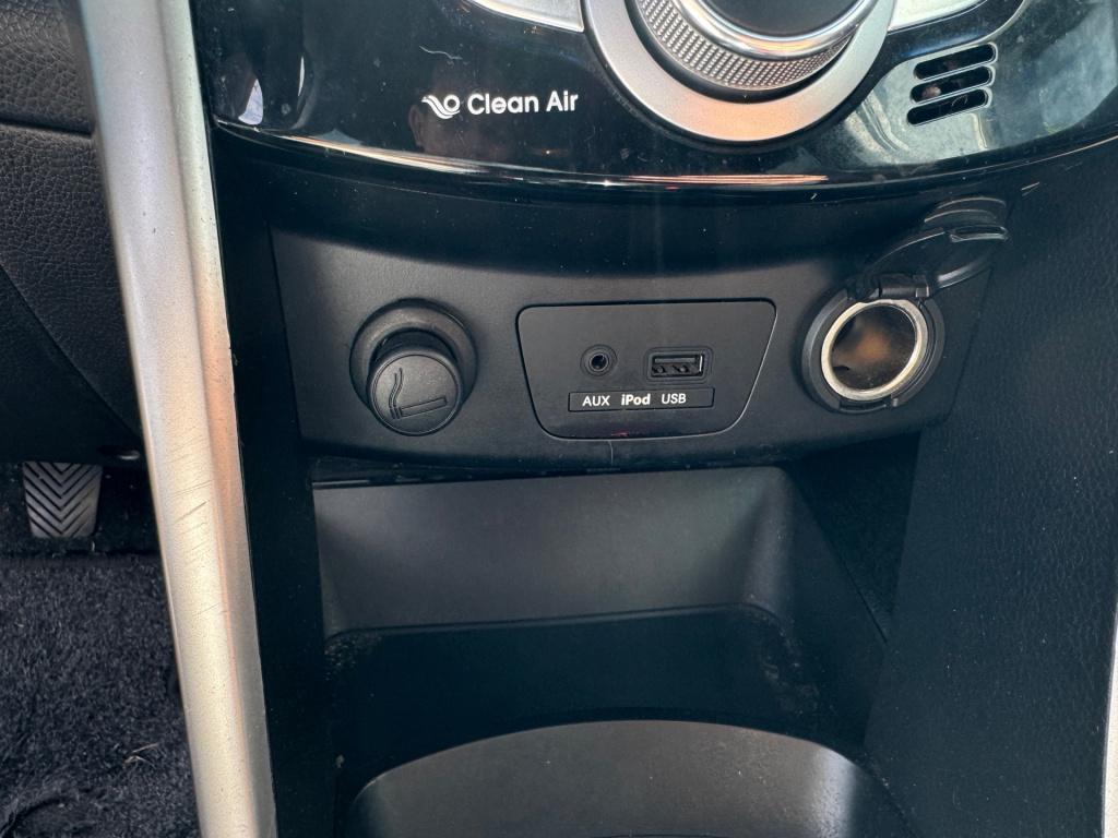 Hyundai I 30 blue 1.6 gdi i-vision redline * airco * nieuwe apk * camera * 