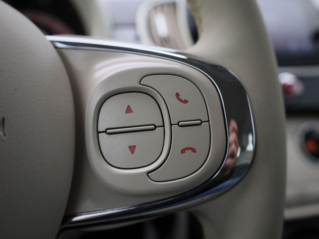 Fiat 500 1.0 hybrid lounge | lmv | parker sensoren | climate control | dab 