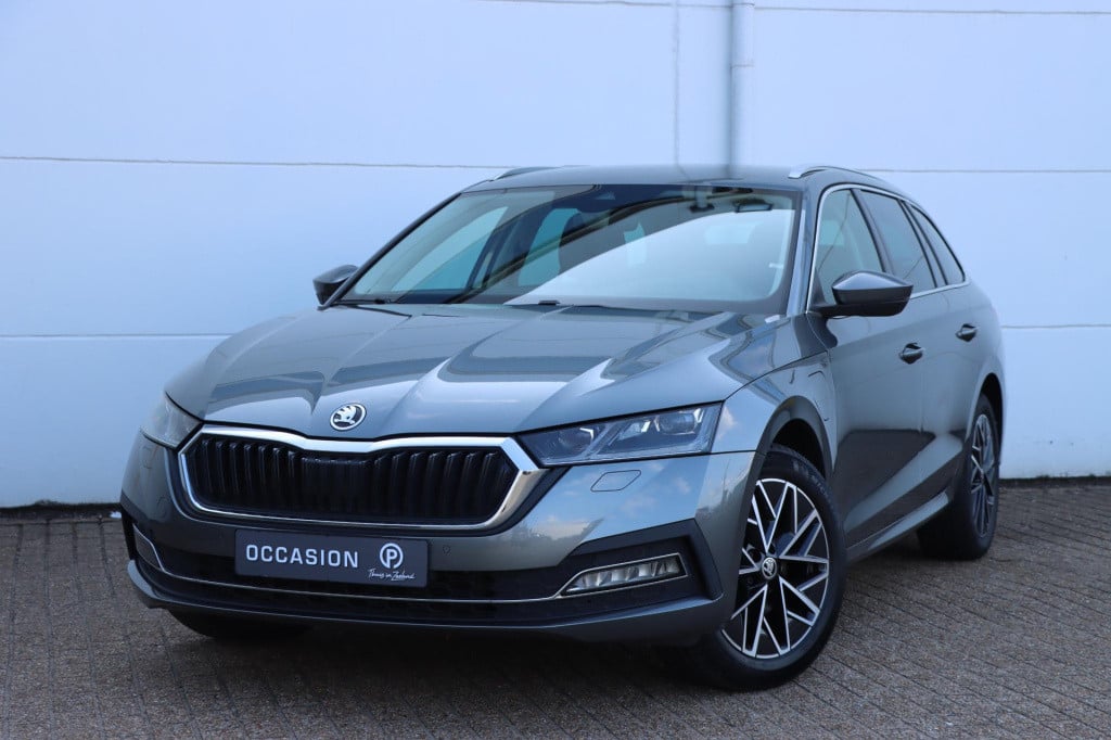 Skoda Octavia combi 1.4 tsi iv style 204pk dsg6