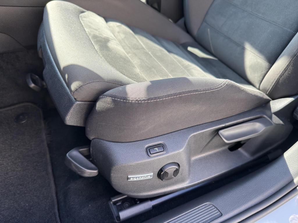 Volkswagen Golf 1.5 tsi highline business r pano | stoel/stuur verwarming |