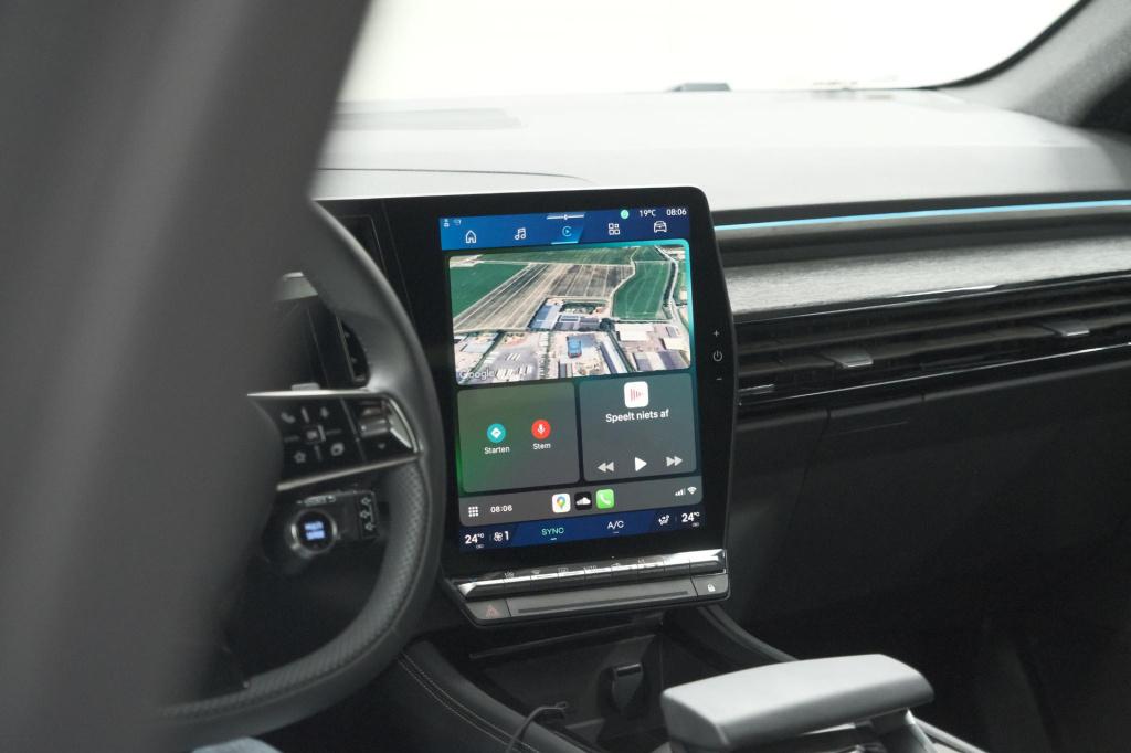 Renault Austral 1.2 e-tech full hybrid 200 techno | 360 camera | panoramada