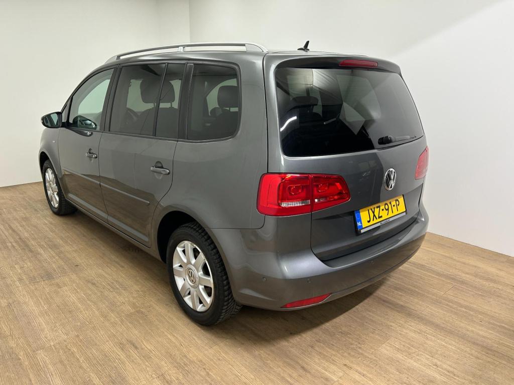 Volkswagen Touran occasion 1.2 tsi highline bluemotion 7p. | grijs | tweede