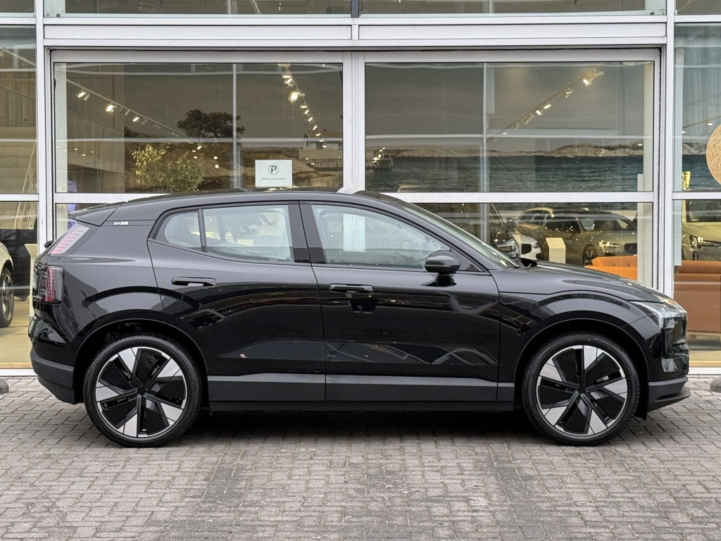 Volvo Ex30 nieuwprijs € 47.826 | extended range plus | climate | 20"