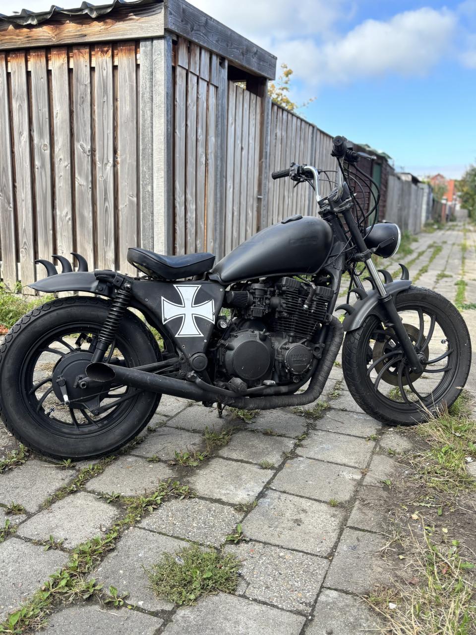 2x Yamaha XJ Maxime – Projectmotoren / Oldtimer – 1984 / 1989