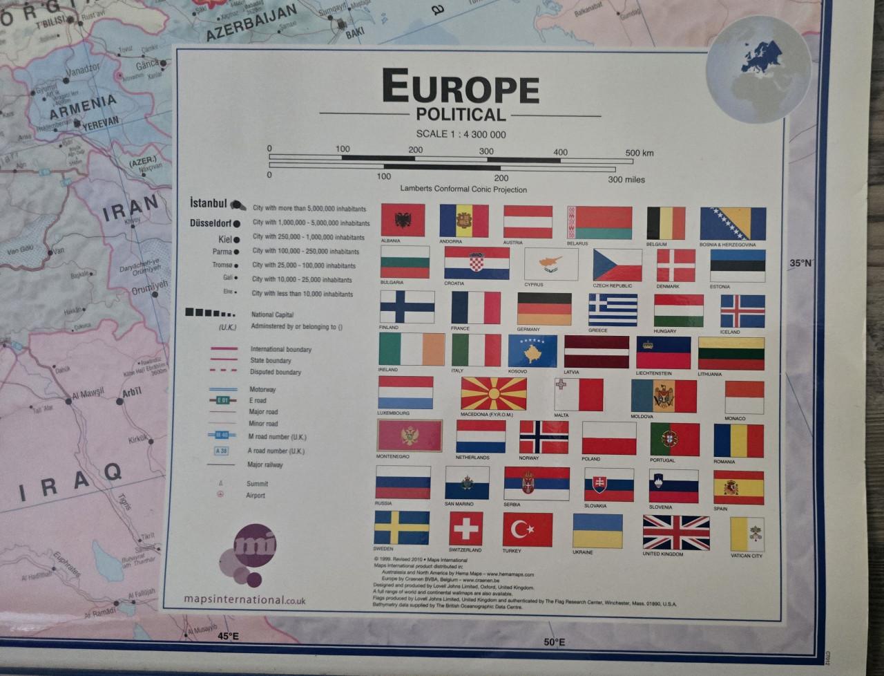 Geplastificeerde wandkaart Europa – circa 138 x 100 cm