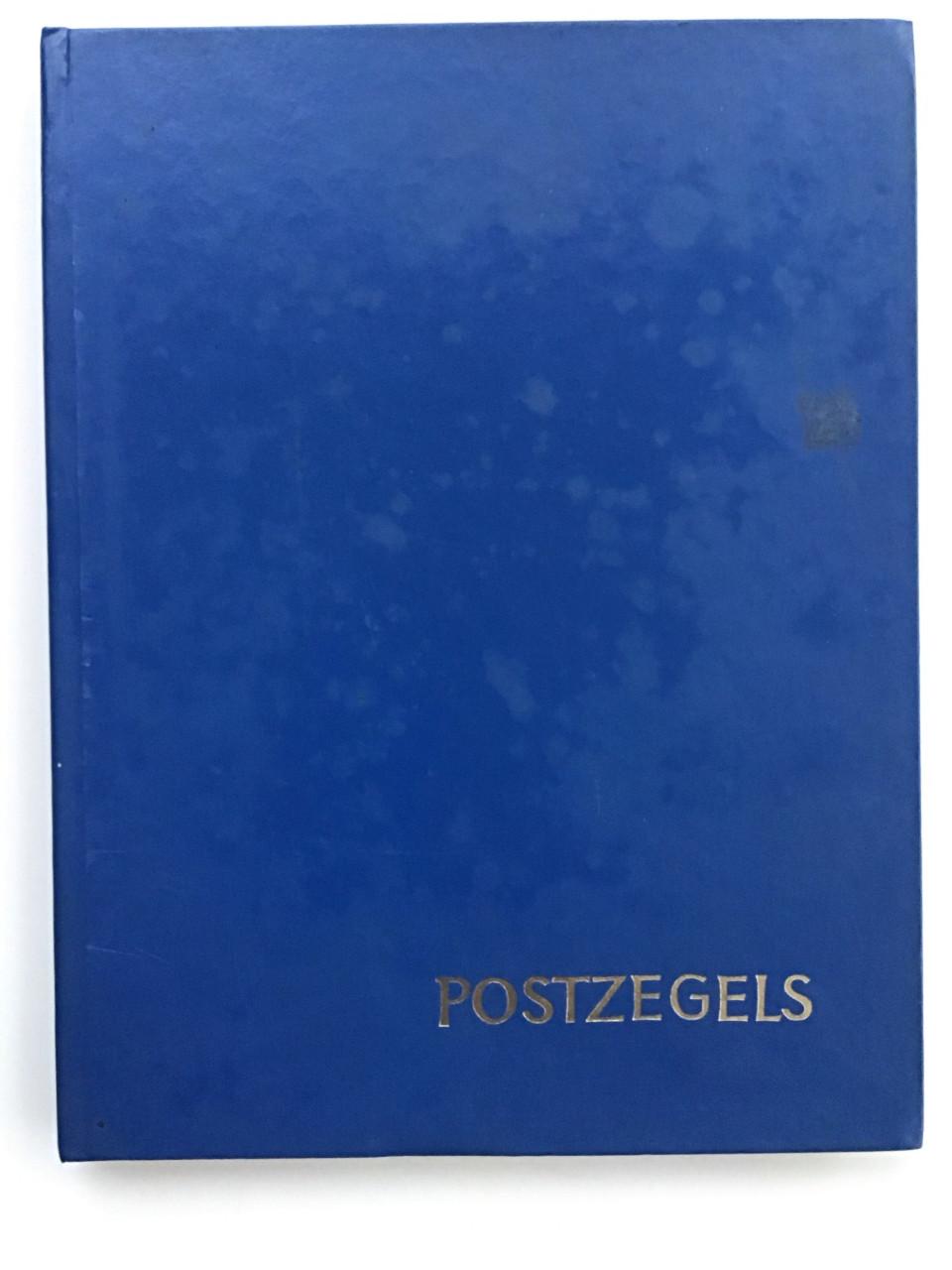 Postzegel albums