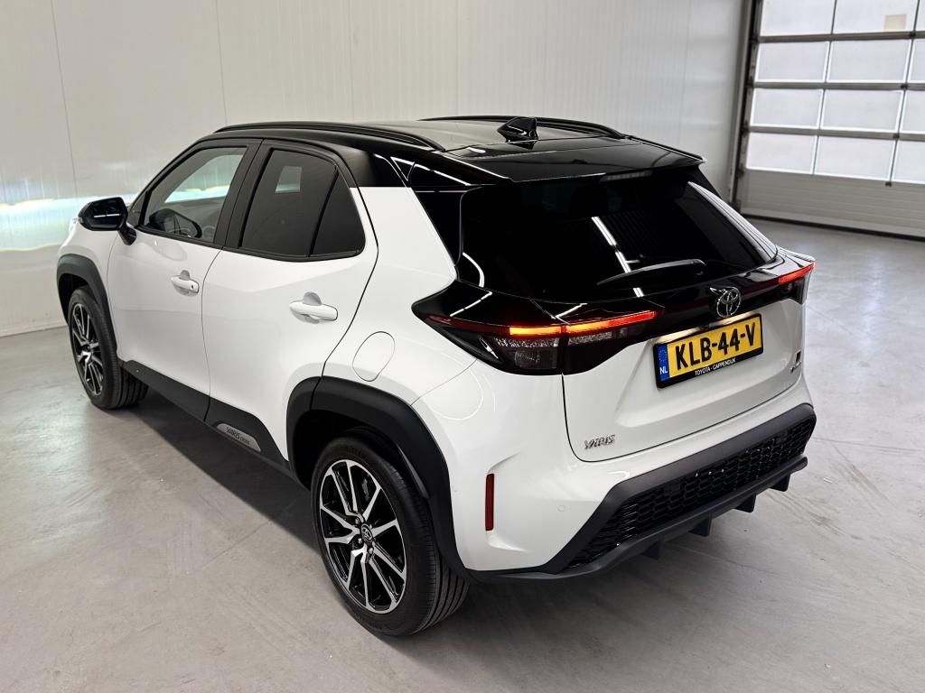Toyota Yaris Cross 1.5 hyb 130 gr sport| hud| 360camera| adap.cruise| stoel