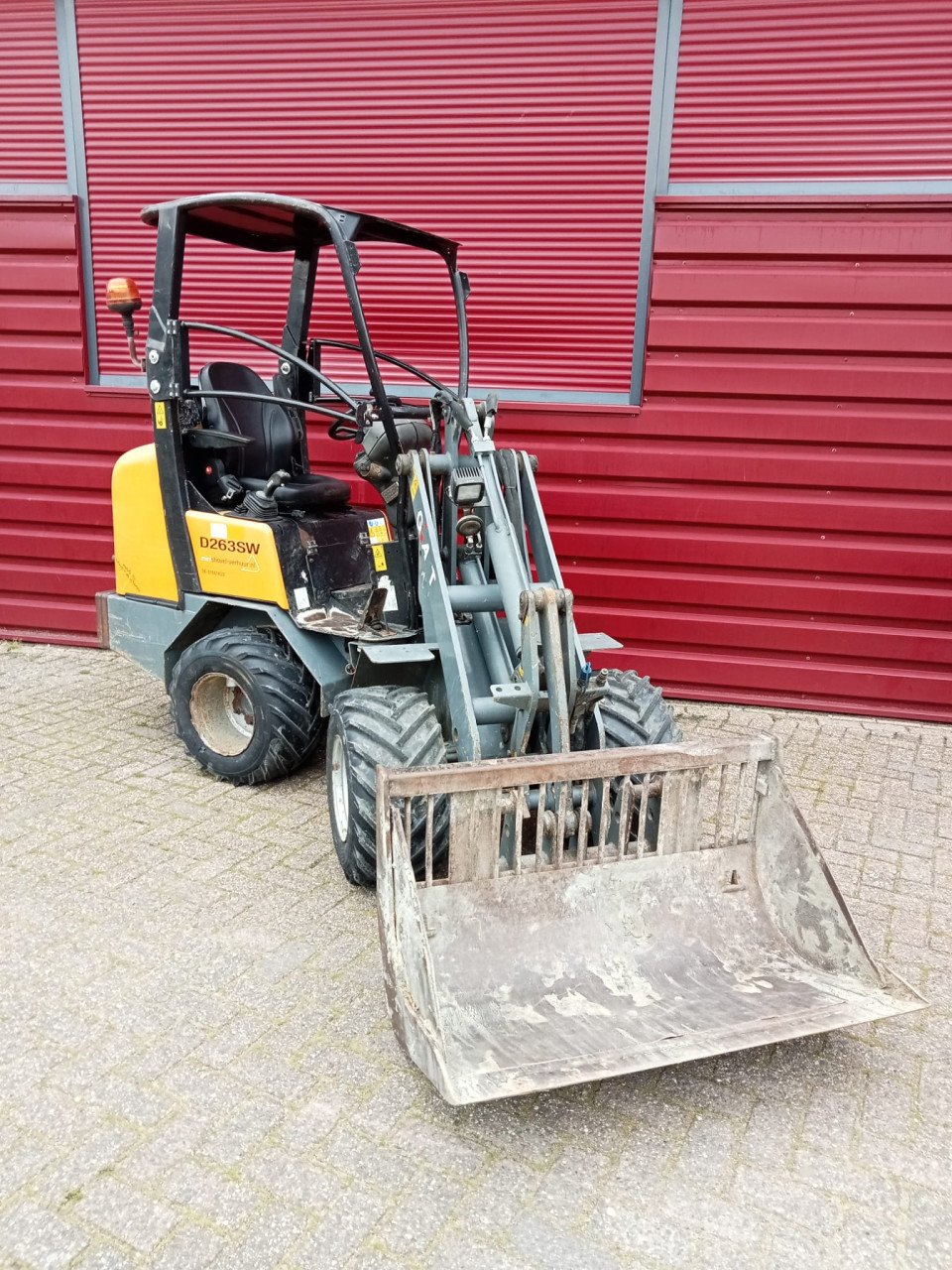 Te huur minishovel