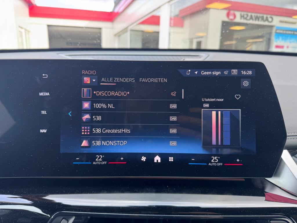 BMW Ix1 edrive20 67 kwh x-line