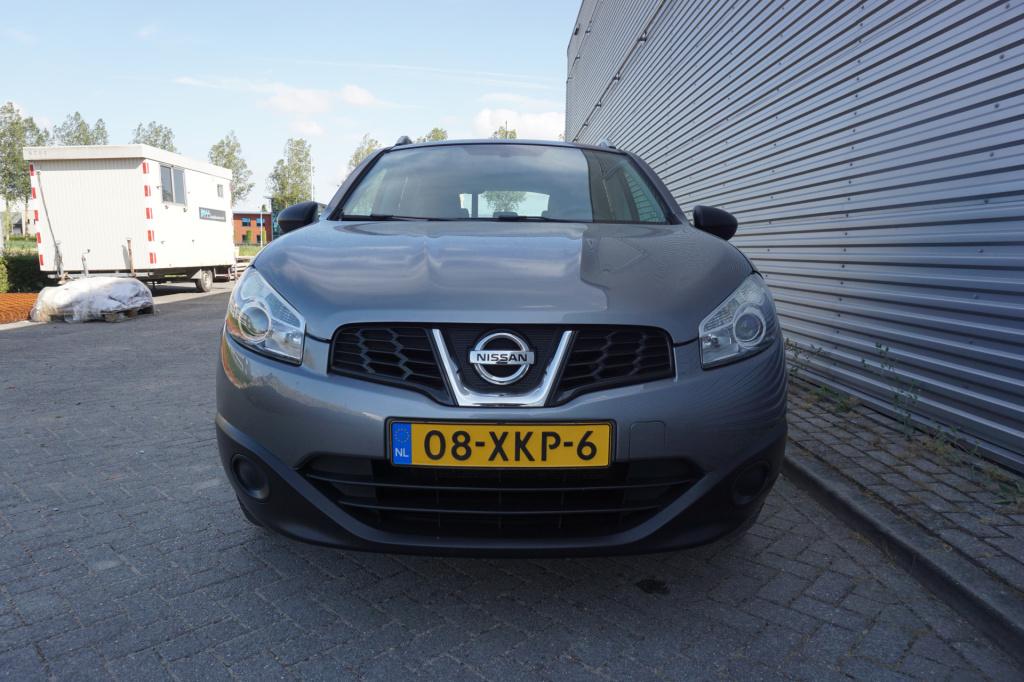 Nissan Qashqai 1.6 visia airco / cruise / elektr. ramen / parkeers. / nap /