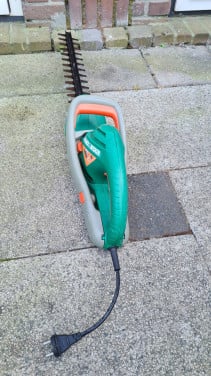 Black-Decker El.Heggenschaar 220V-520W-1450/min